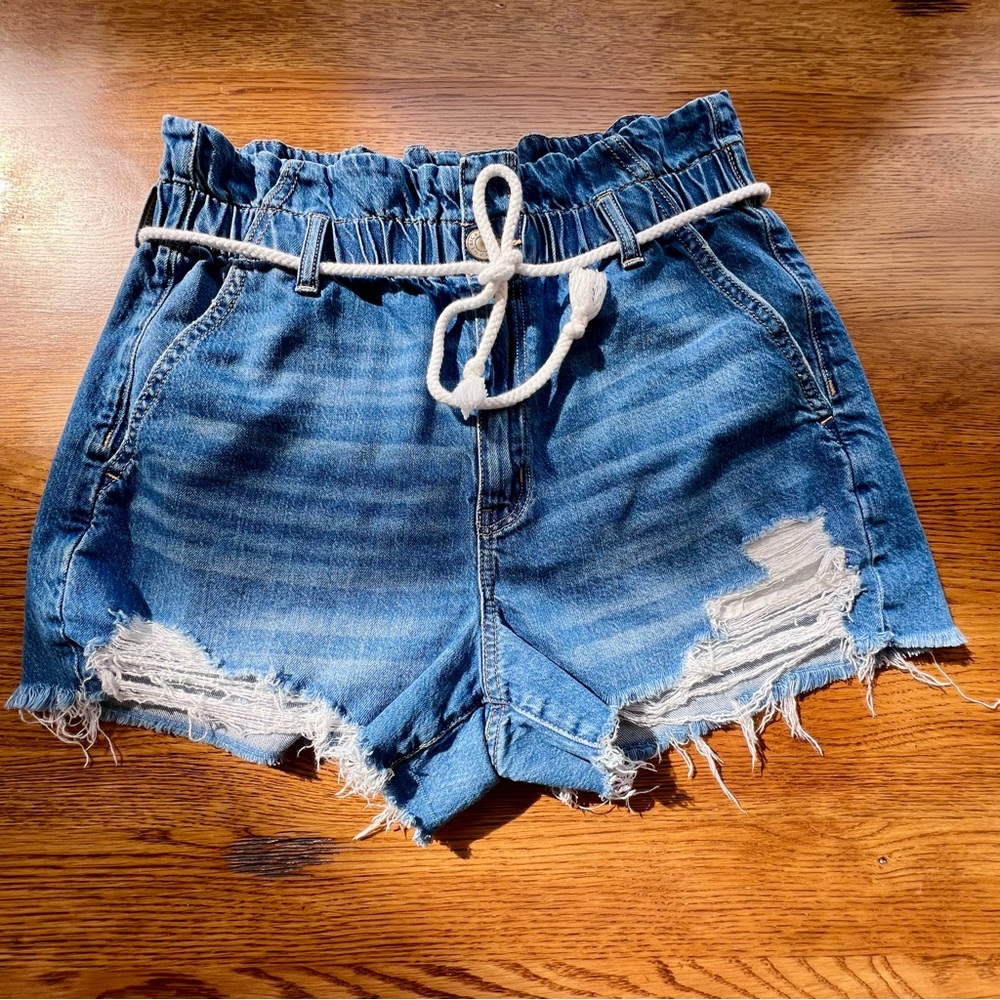 ⭐️ American Eagle Paper Bag Mom Shorts Drawstring Size 10 - Picture 2 of 12